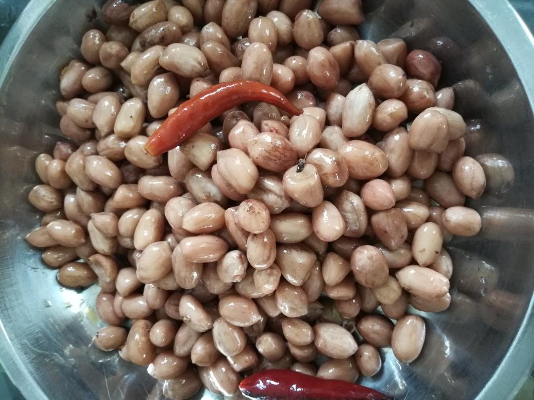 盐水煮花生