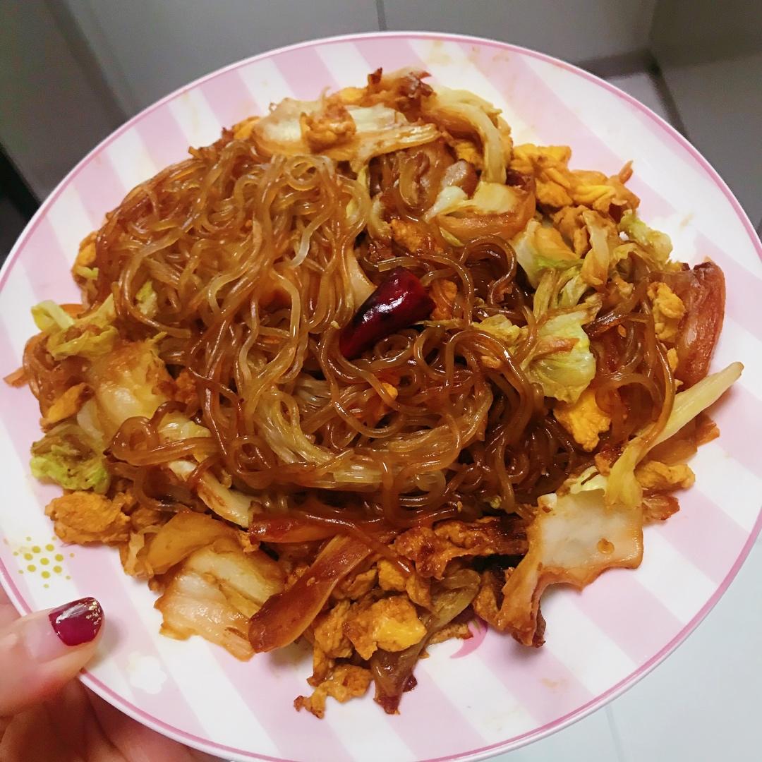 包心菜炒红薯粉丝