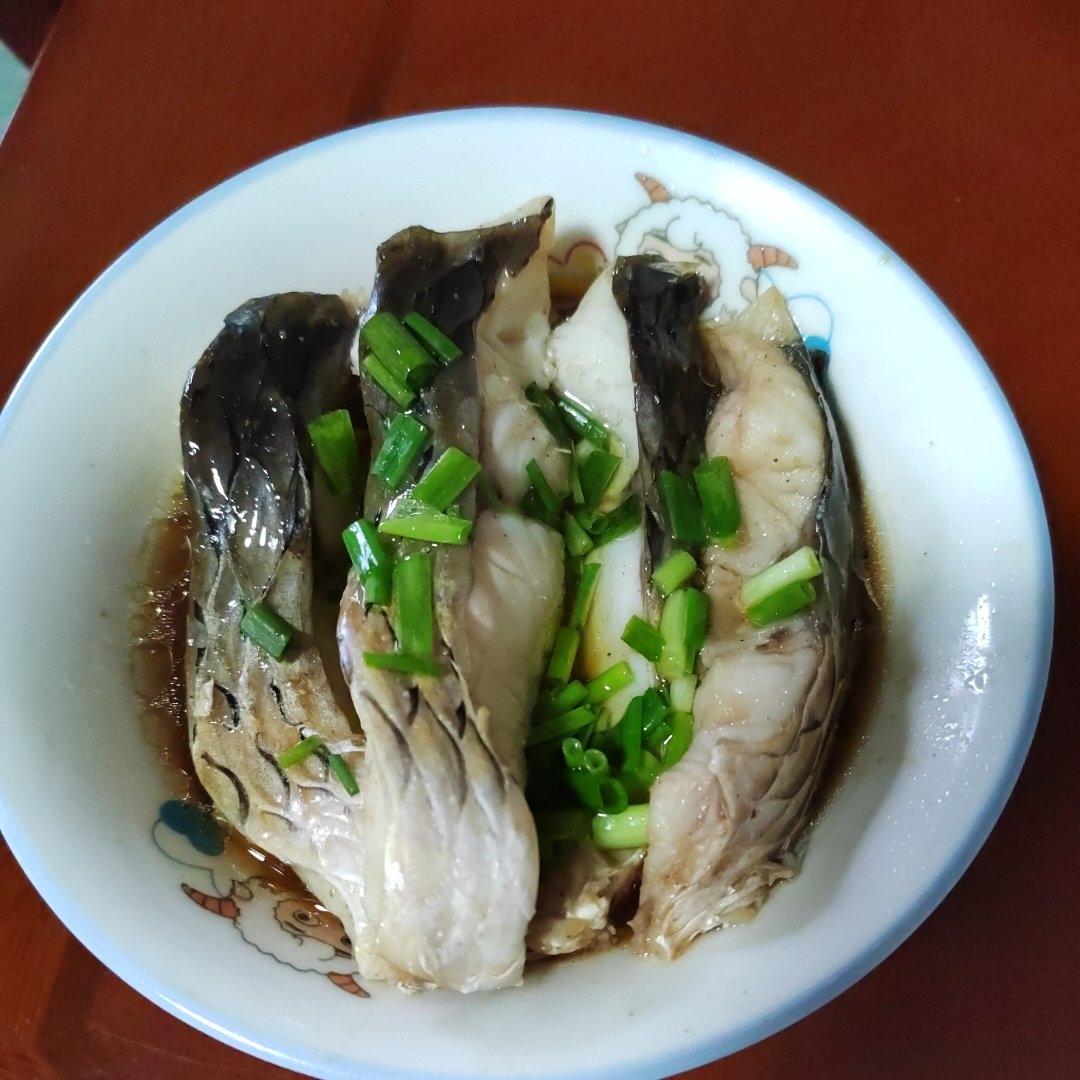 清蒸鱼🐠好吃的秘诀.只需这样做.肉质鲜嫩无腥味.简单又好学