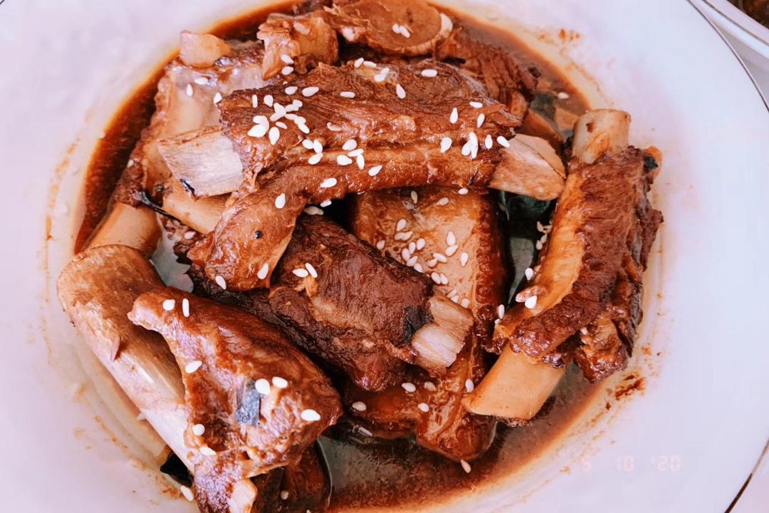 红烧排骨