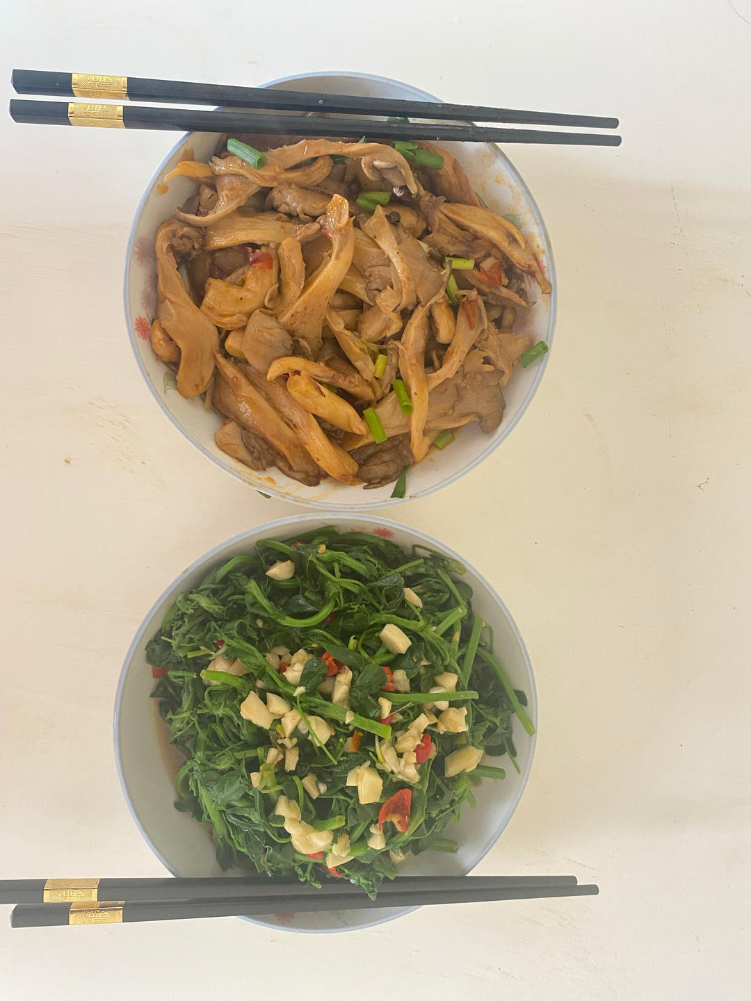 凉拌苜蓿