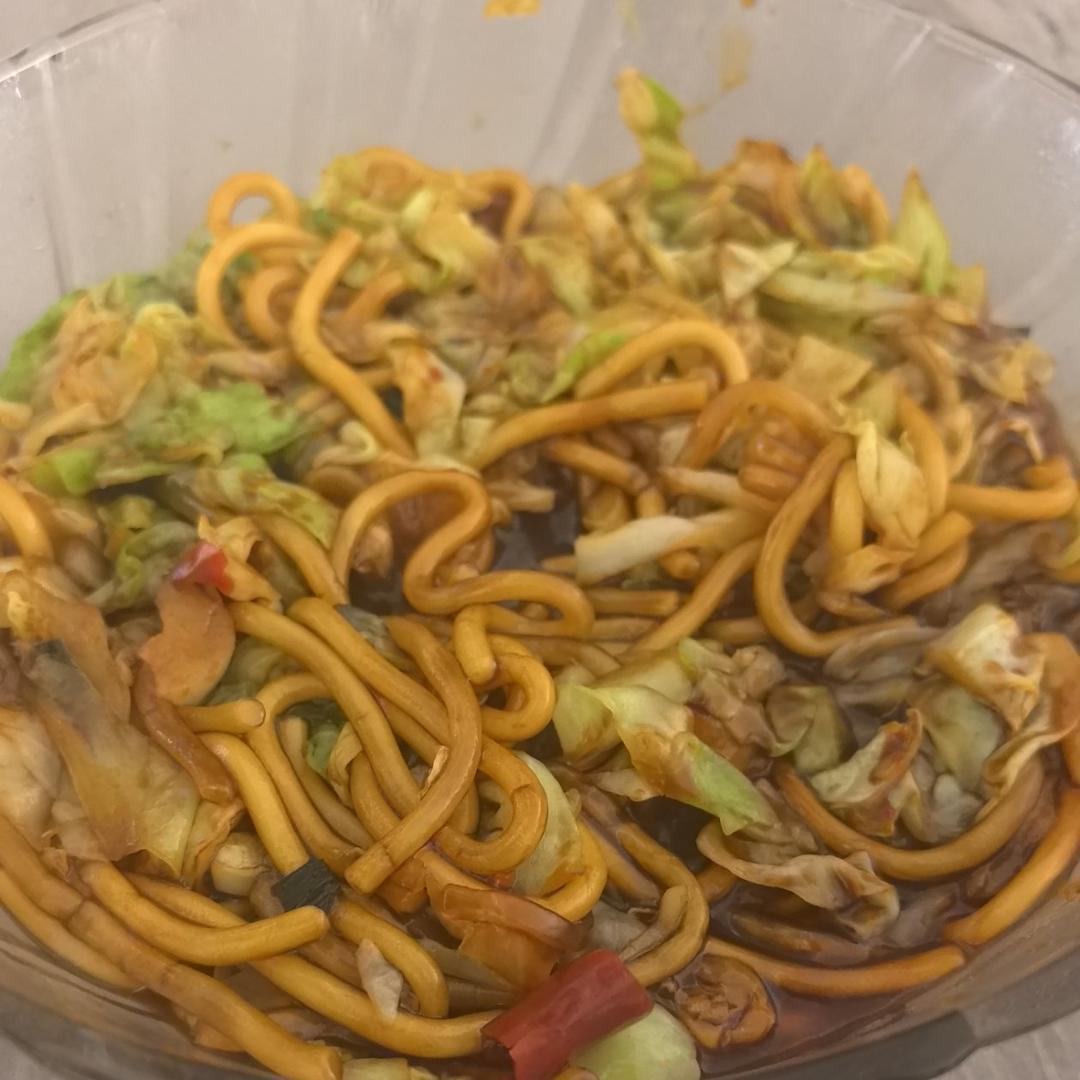 最近爱吃粉丝粉条～包菜炒粉丝