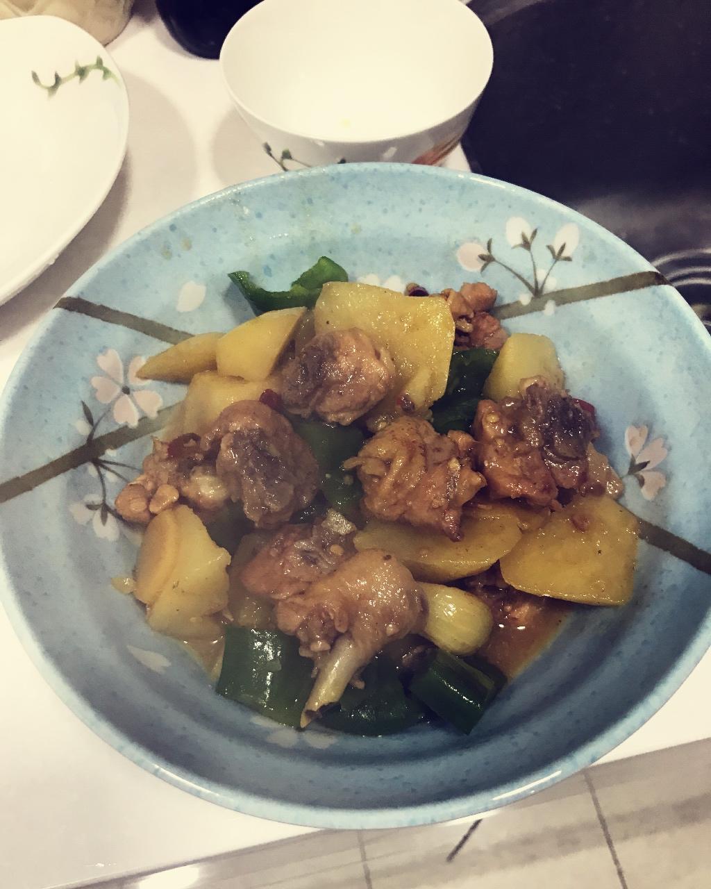 黄焖鸡米饭