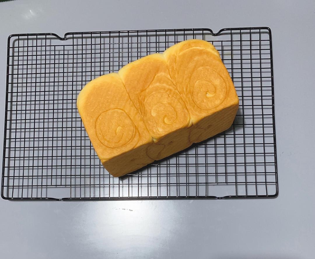纯奶手撕吐司