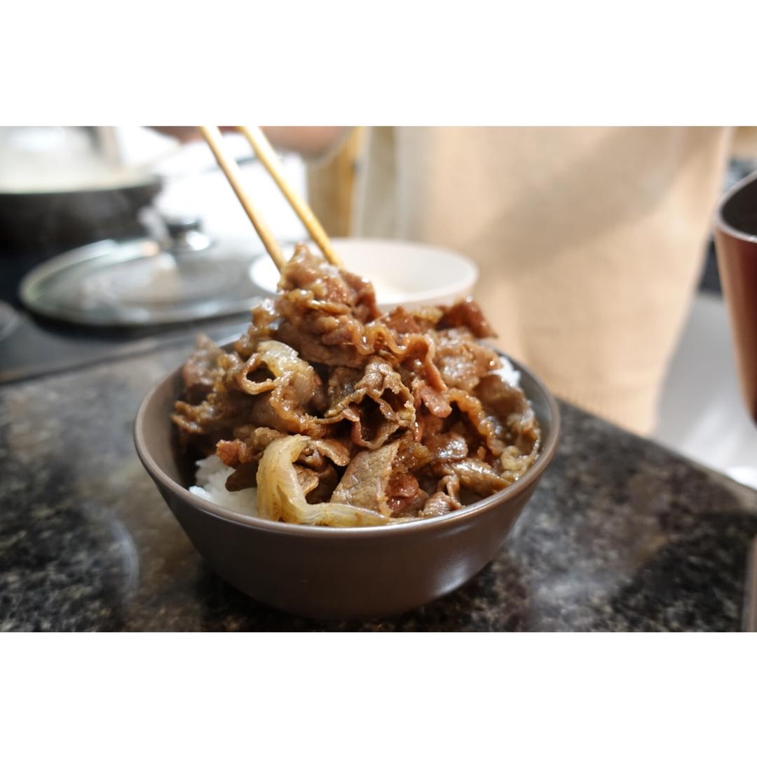 吉野家牛肉饭（牛丼）