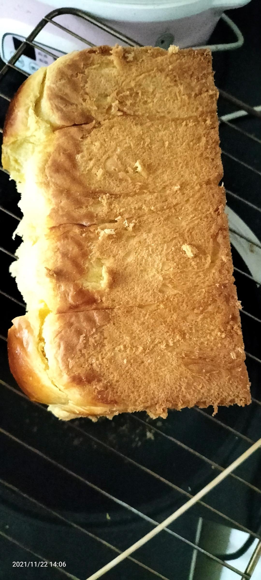 一次成功的豆沙吐司面包