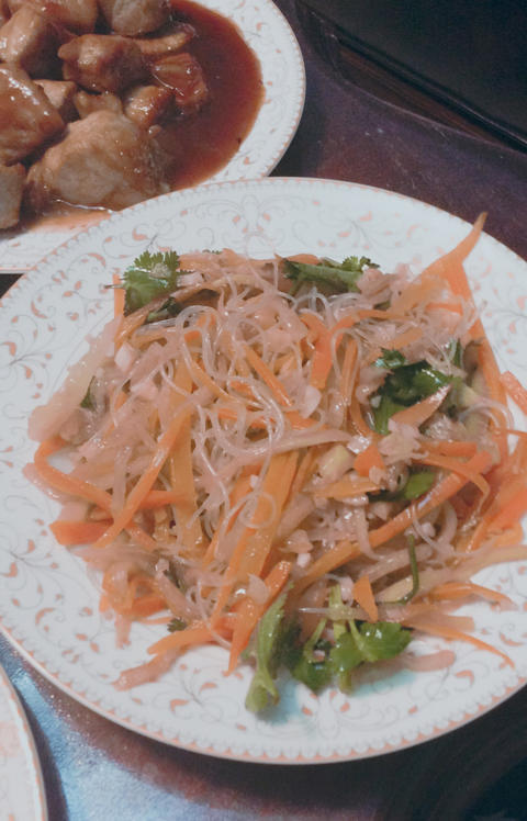 早春凉拌三丝