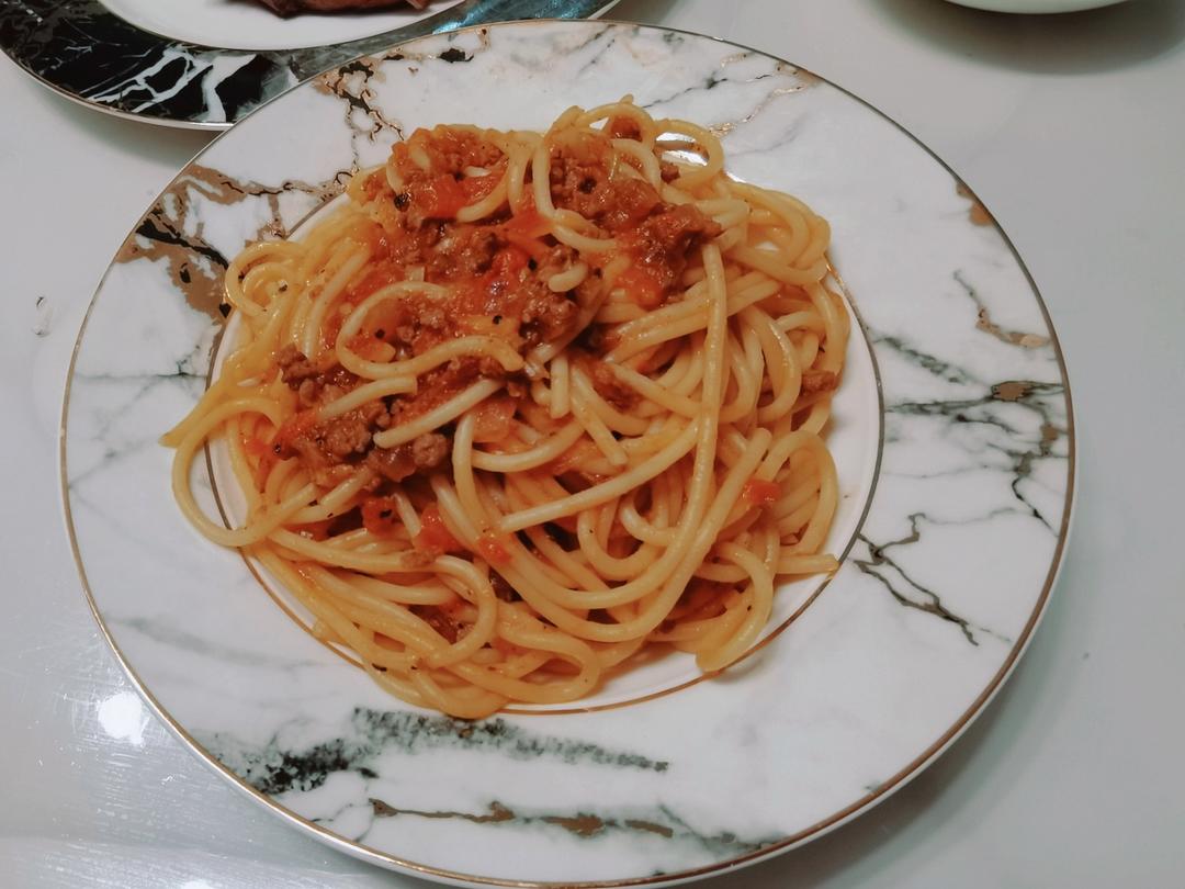番茄肉酱意面