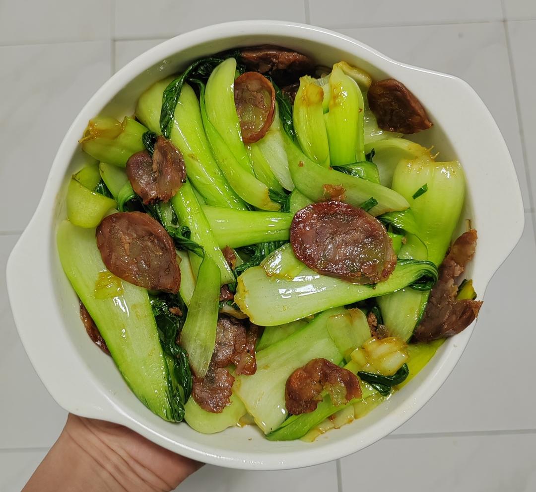 腊肠炒小油菜