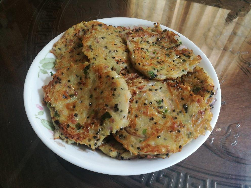 鸡蛋土豆饼