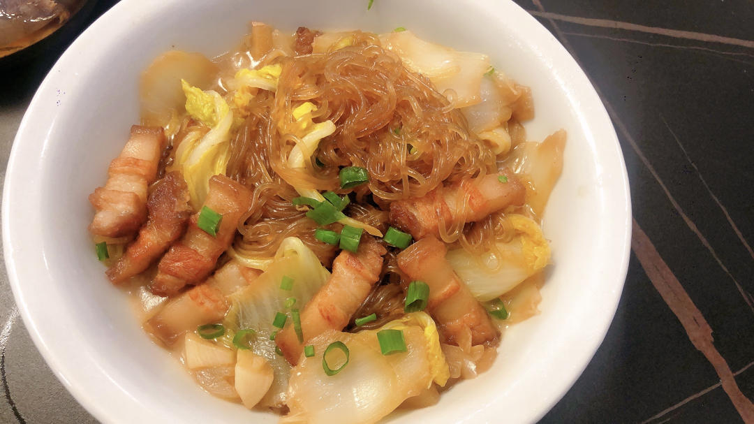 地道东北猪肉白菜炖粉条
