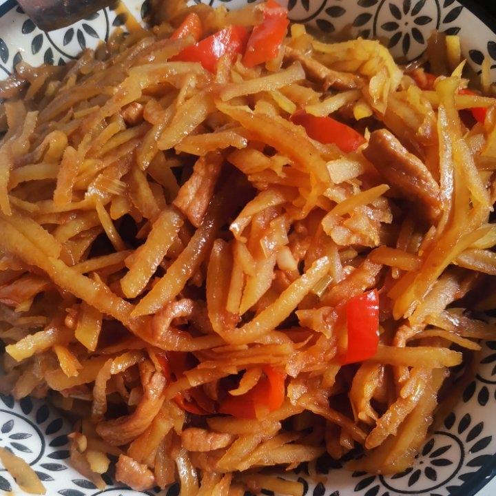 土豆丝炒肉