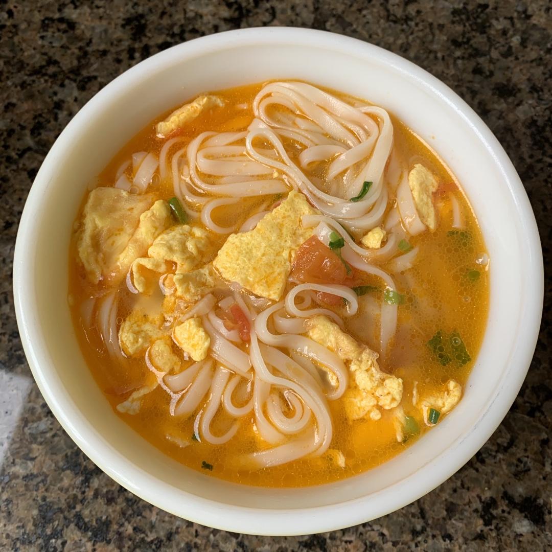 恨不得抱着锅舔的番茄鸡蛋面