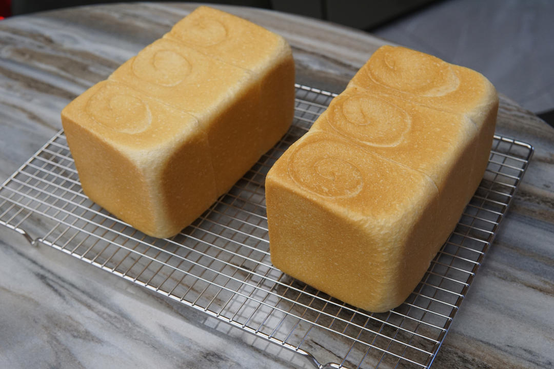 绵软细腻Q弹的酸奶吐司