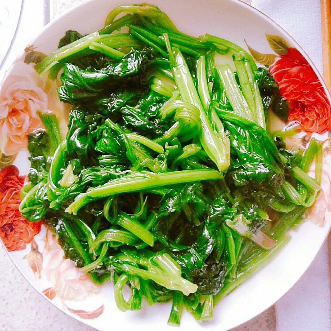 阔爱婧做的清炒菠菜