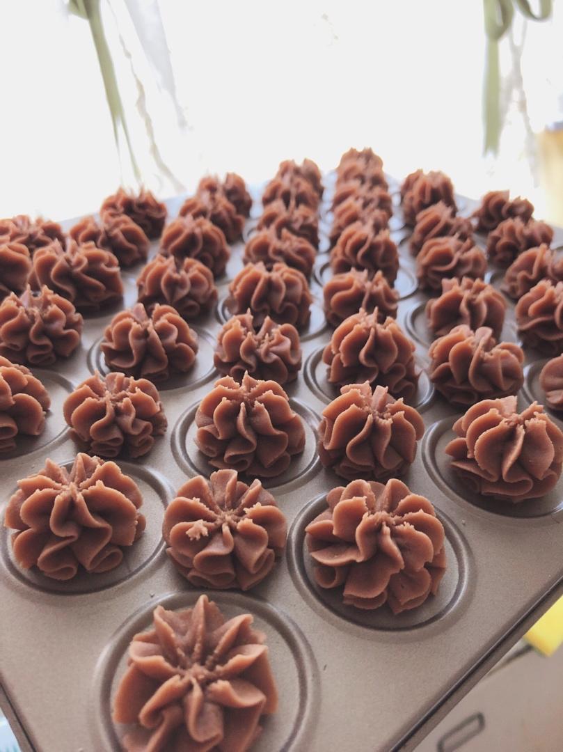 被业界猜了很久的网红牛油小花曲奇配方，酥的掉渣