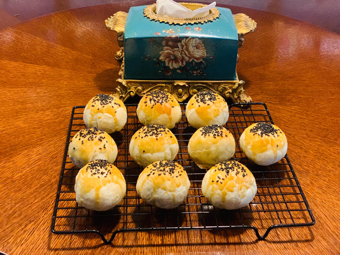 蛋黄酥（肉松）