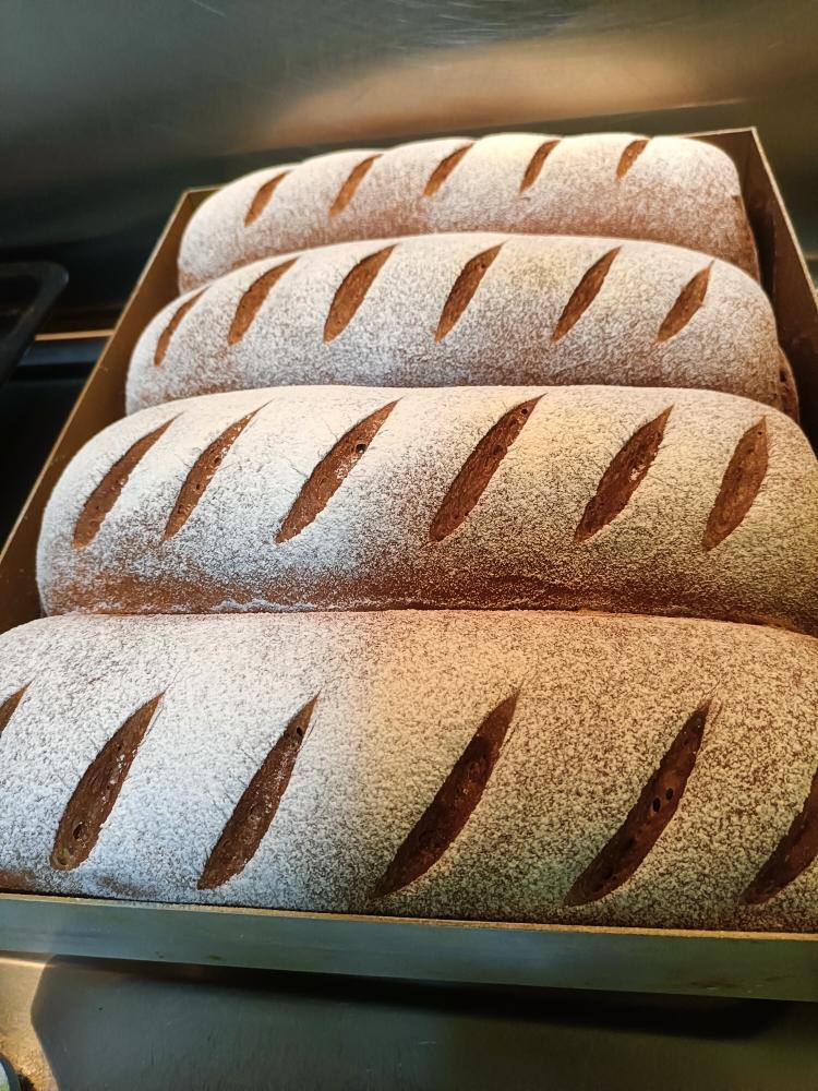 可可蔓越莓奶酪面包