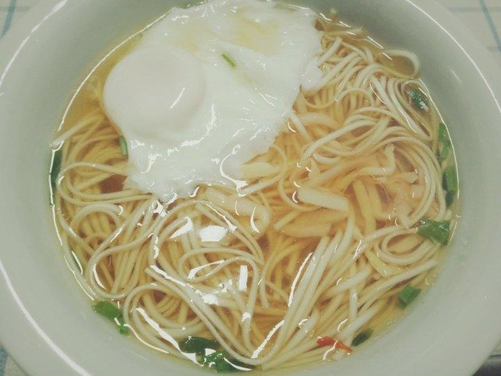 快手早餐之元气清汤面