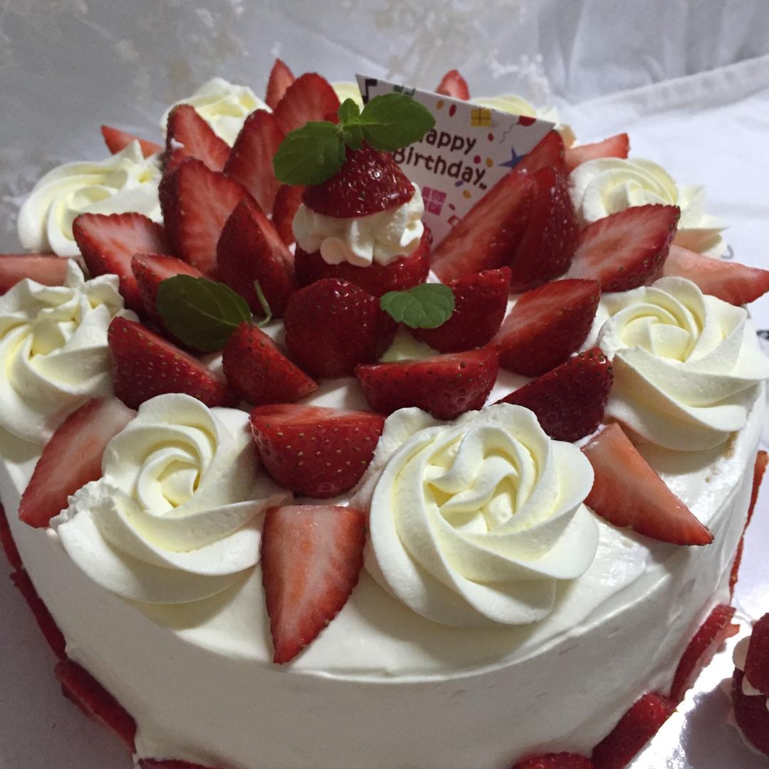 《Tinrry+》草莓奶油蛋糕（8寸配方）