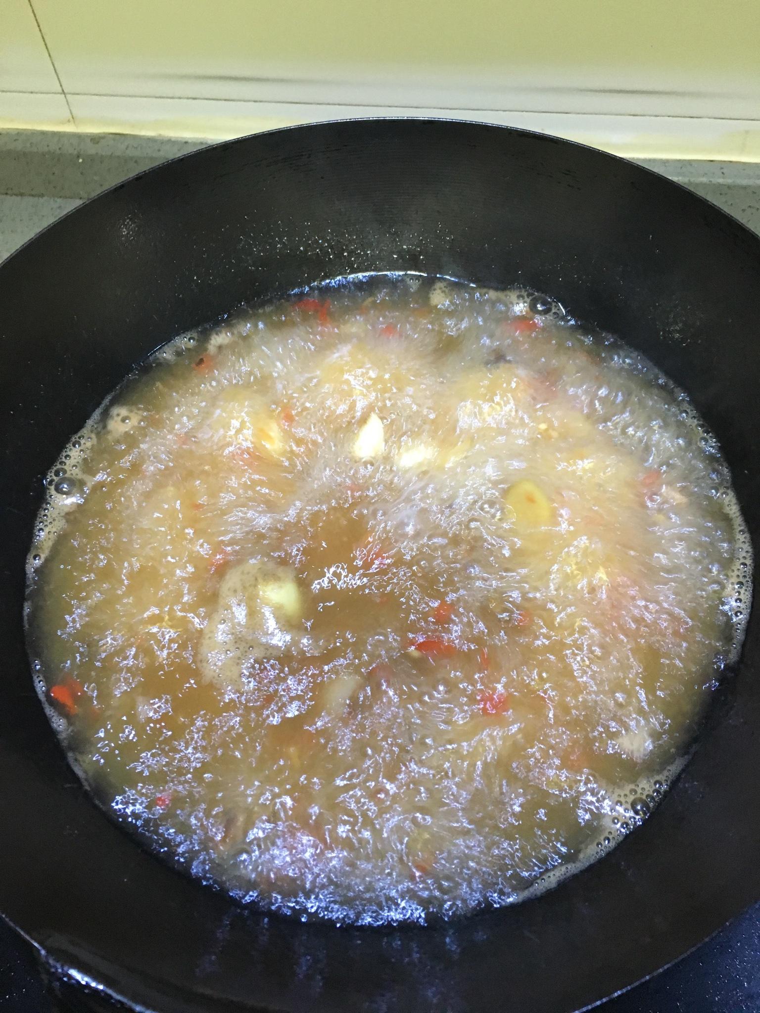 黄骨鱼（黄腊丁）豆皮火锅的做法 步骤3