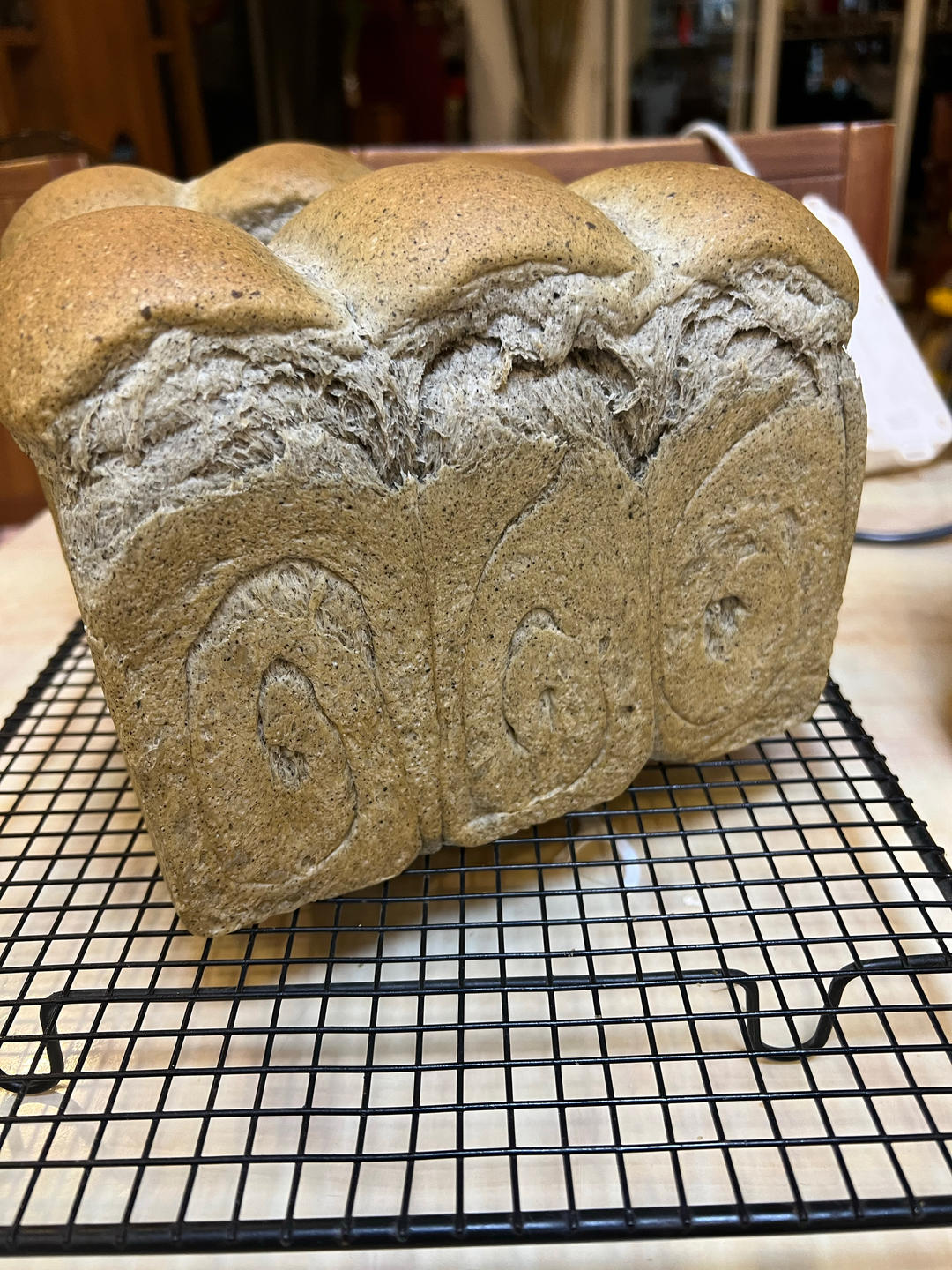 超级香的黑芝麻吐司🍞