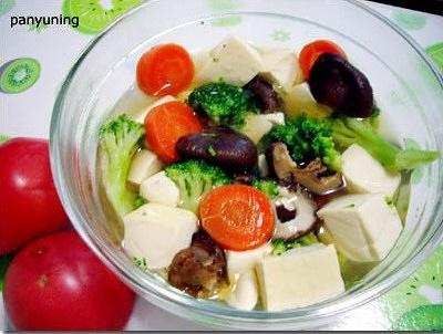 什锦蔬菜豆腐汤的做法