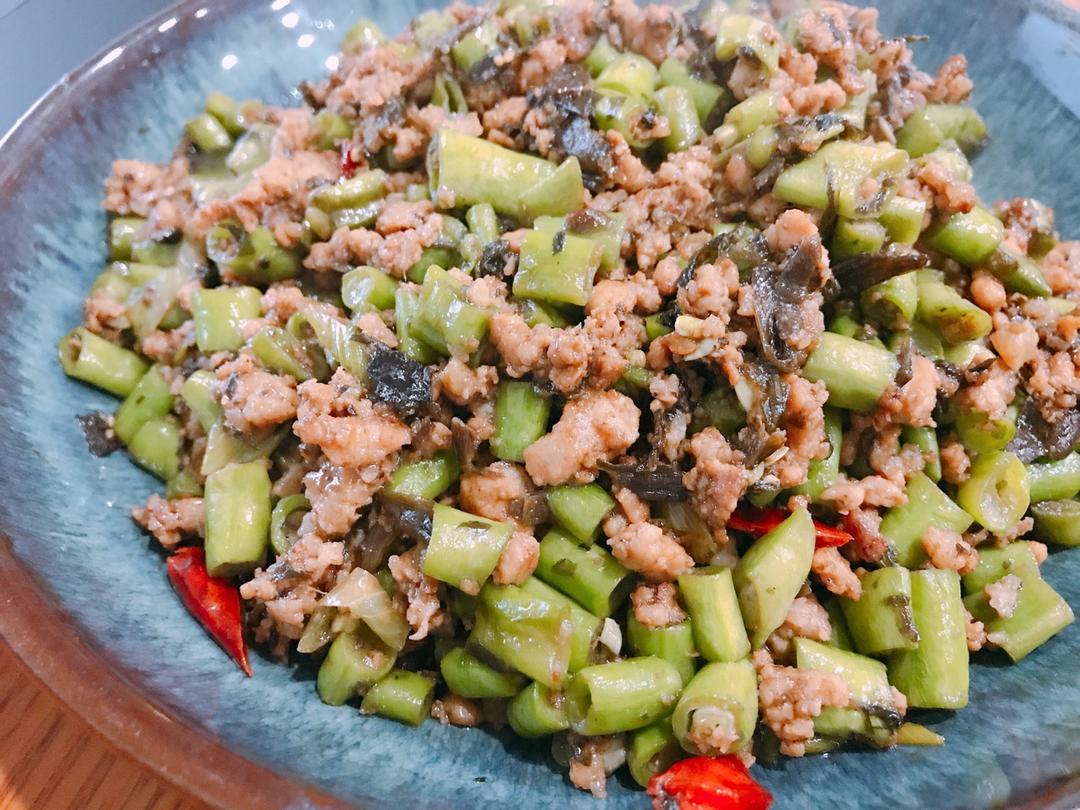 肉沫豆角下饭菜