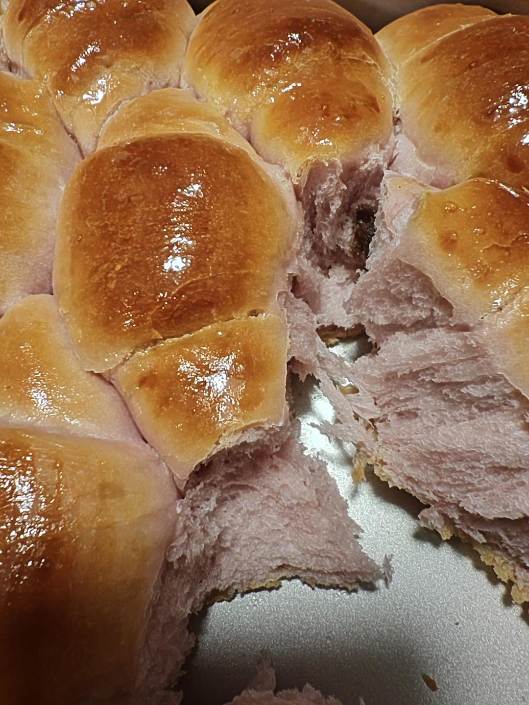 芋泥牛奶面包卷