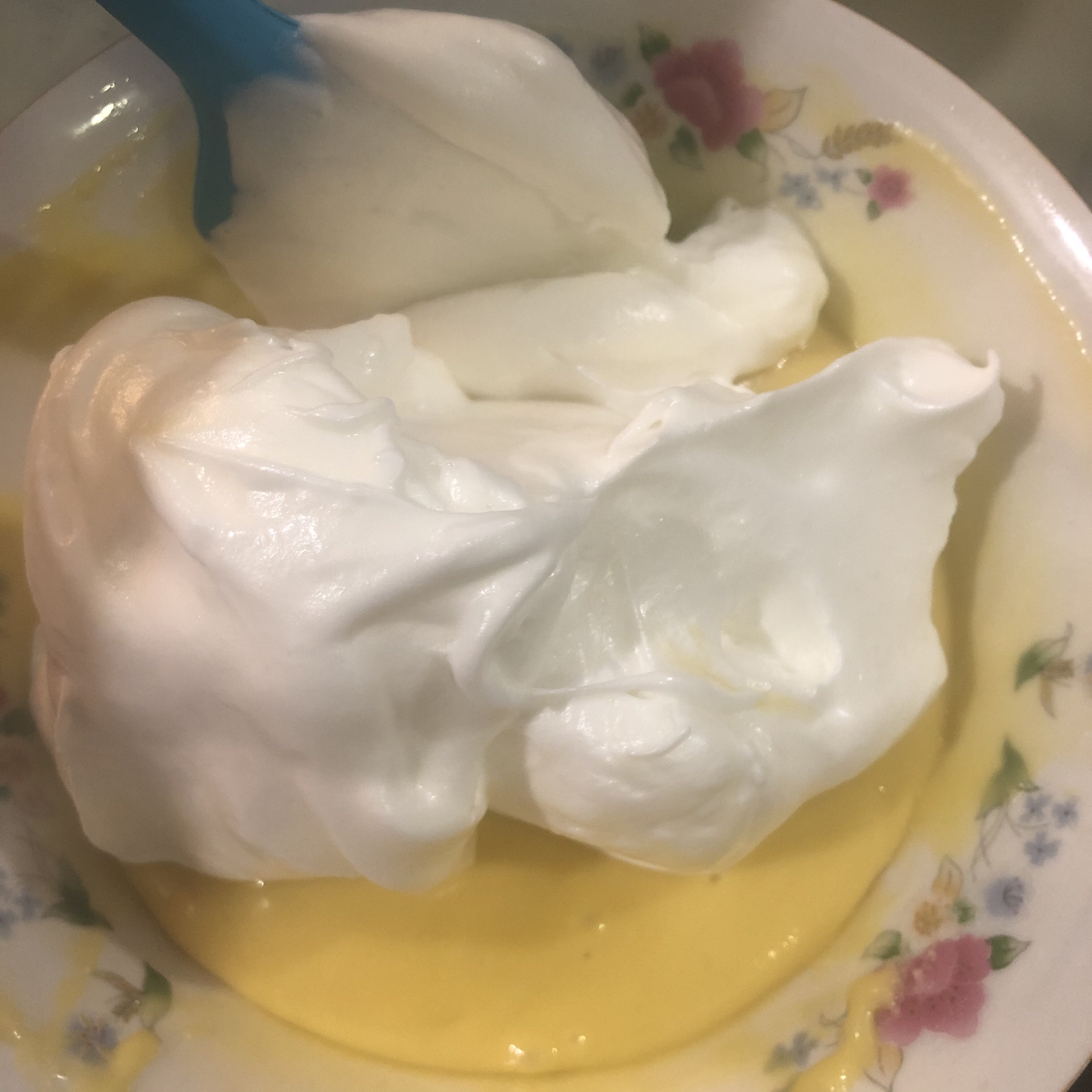 小朋友最爱超细腻奶油蛋糕卷的做法 步骤3