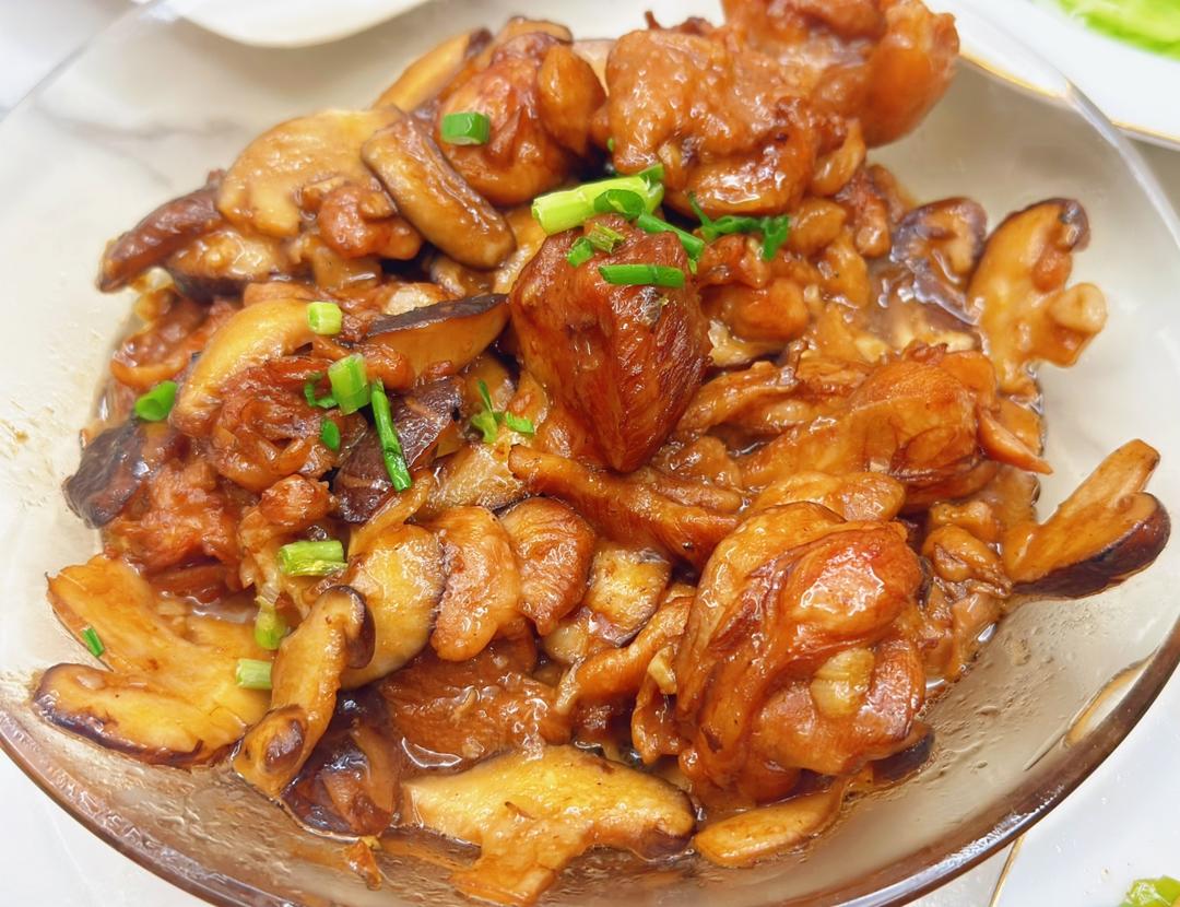 香菇滑鸡