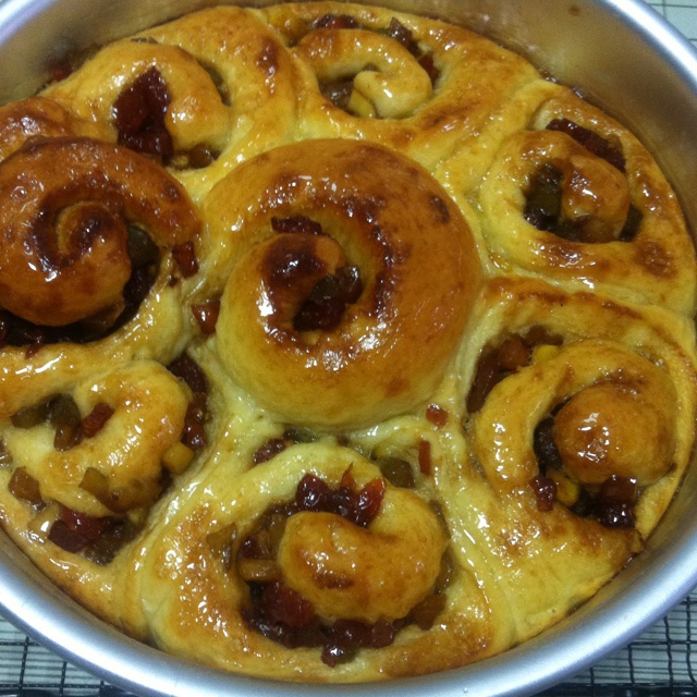 黄油水果面包卷