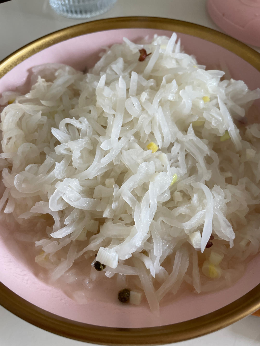 清香可口清炒白萝卜丝