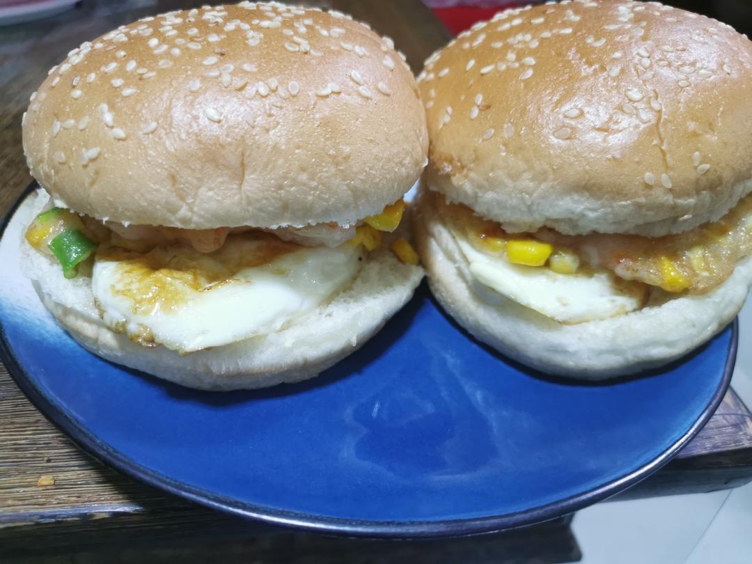 看得见虾肉的虾饼—虾饼汉堡🍔