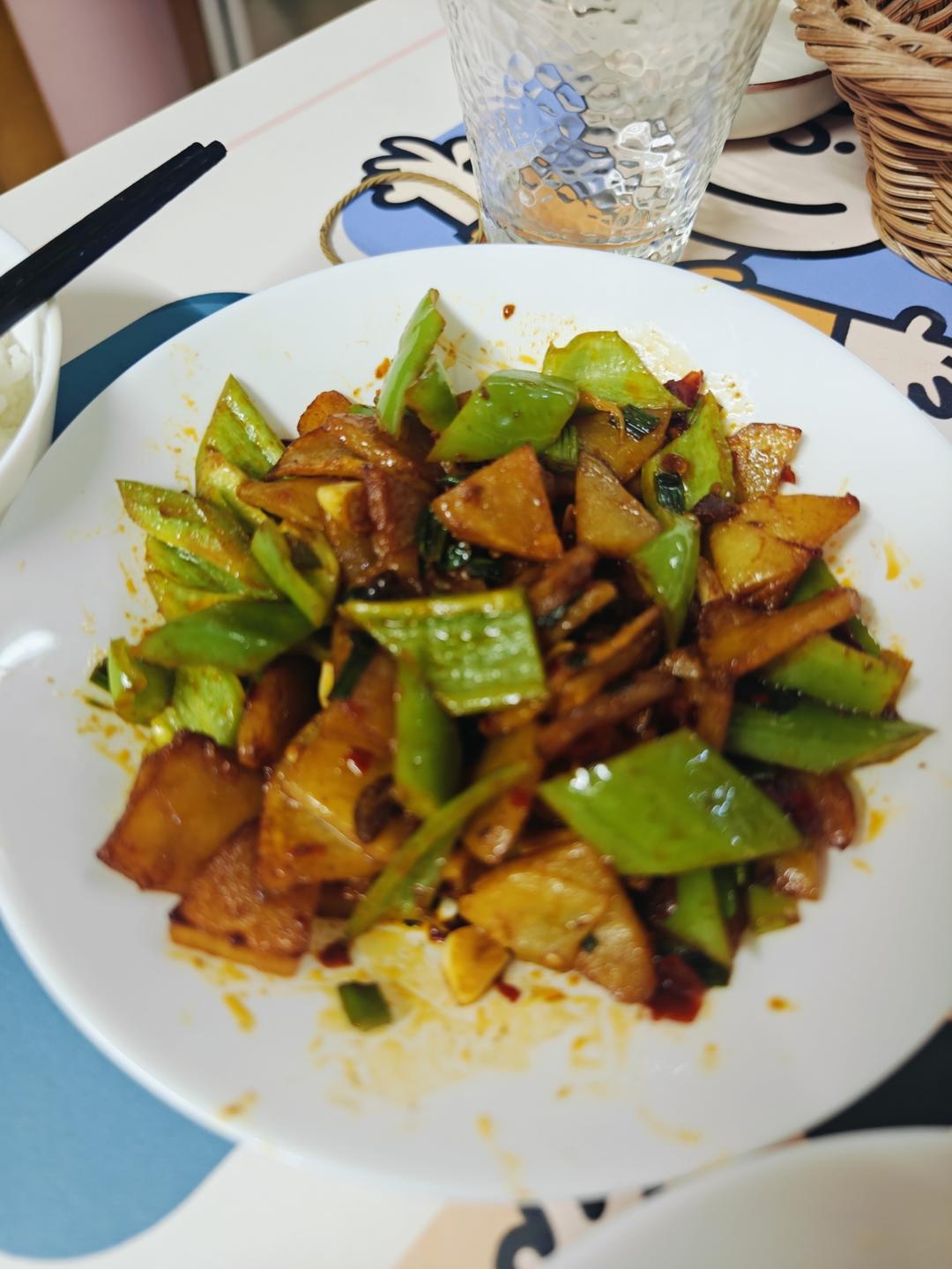 干锅土豆片