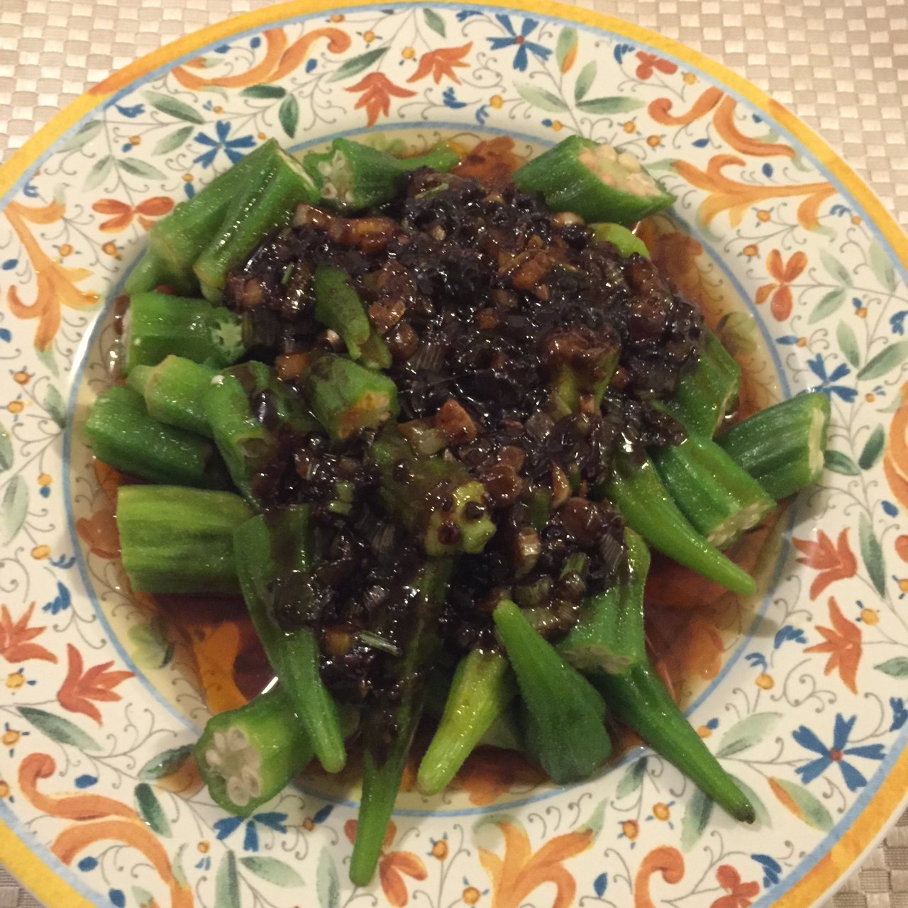 白灼秋葵