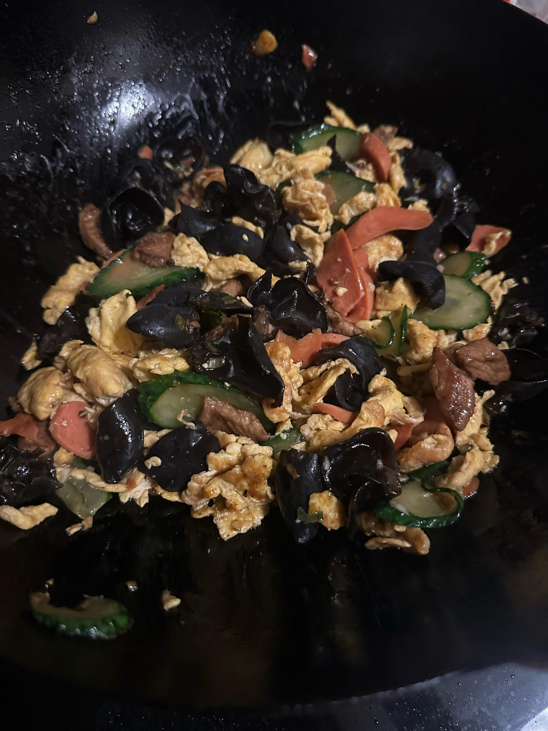 黄瓜炒鸡蛋火腿肠