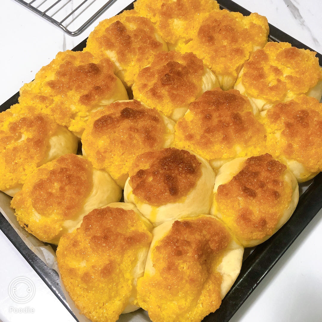 一次发酵❗️超简单椰蓉小餐包❗️又香又软，好吃哭～