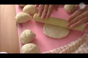 Anpanman bread 面包超人的做法 步骤4