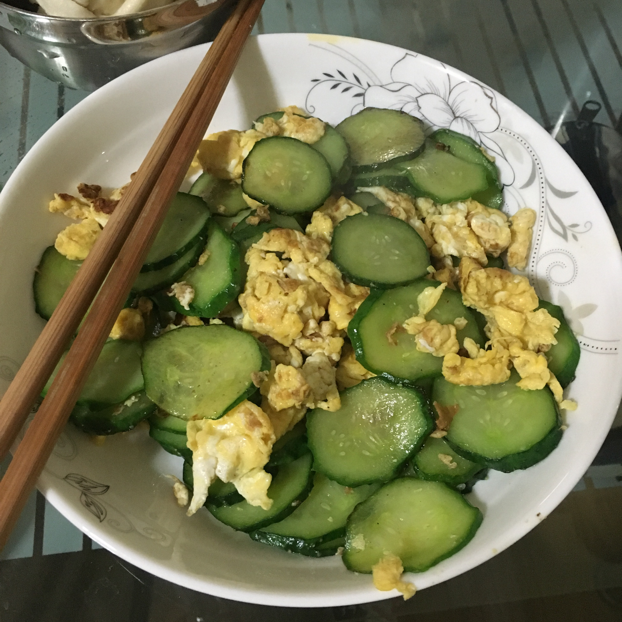 黄瓜炒鸡蛋