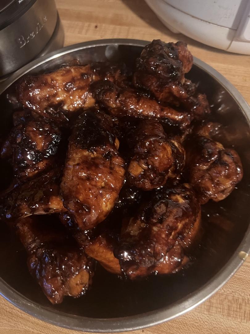 无比鲜嫩多汁的蒜香蜜汁鸡翅