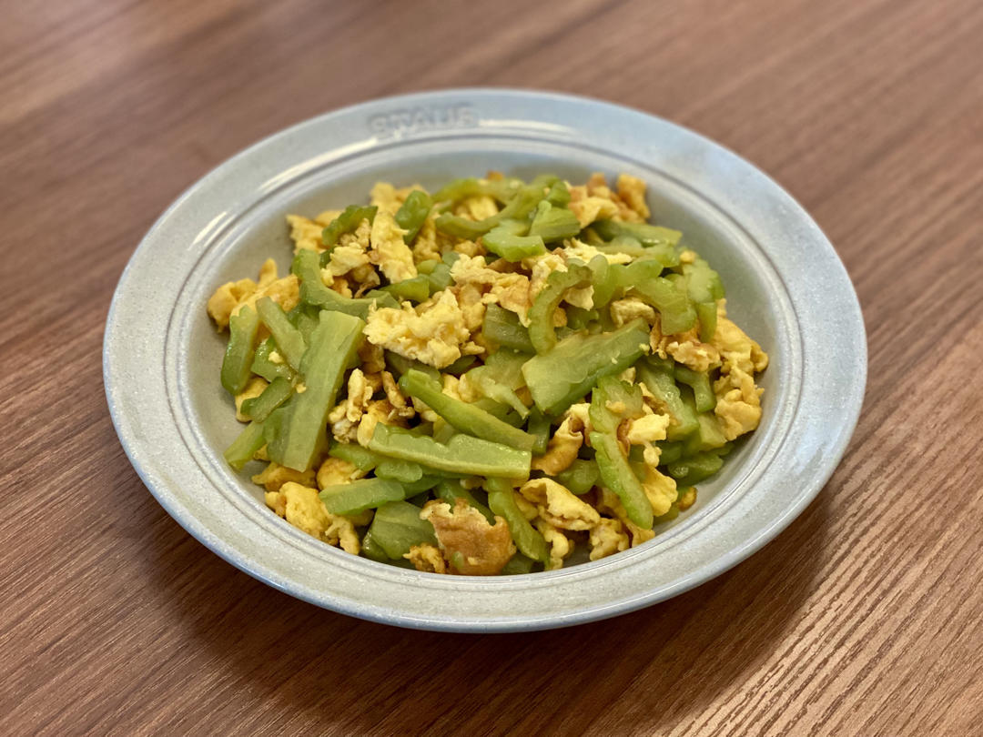 苦瓜炒鸡蛋