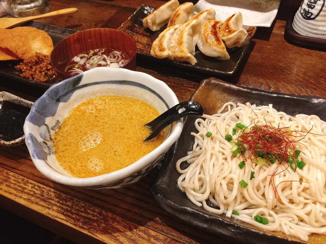 日本留学吃什么