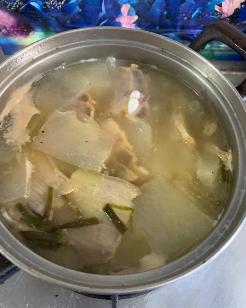 虾皮冬瓜汤