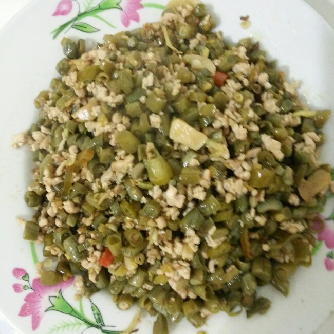 酸豇豆炒肉末