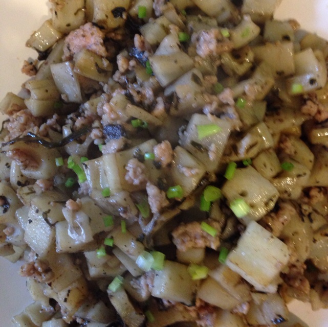 榄菜肉末炒藕丁