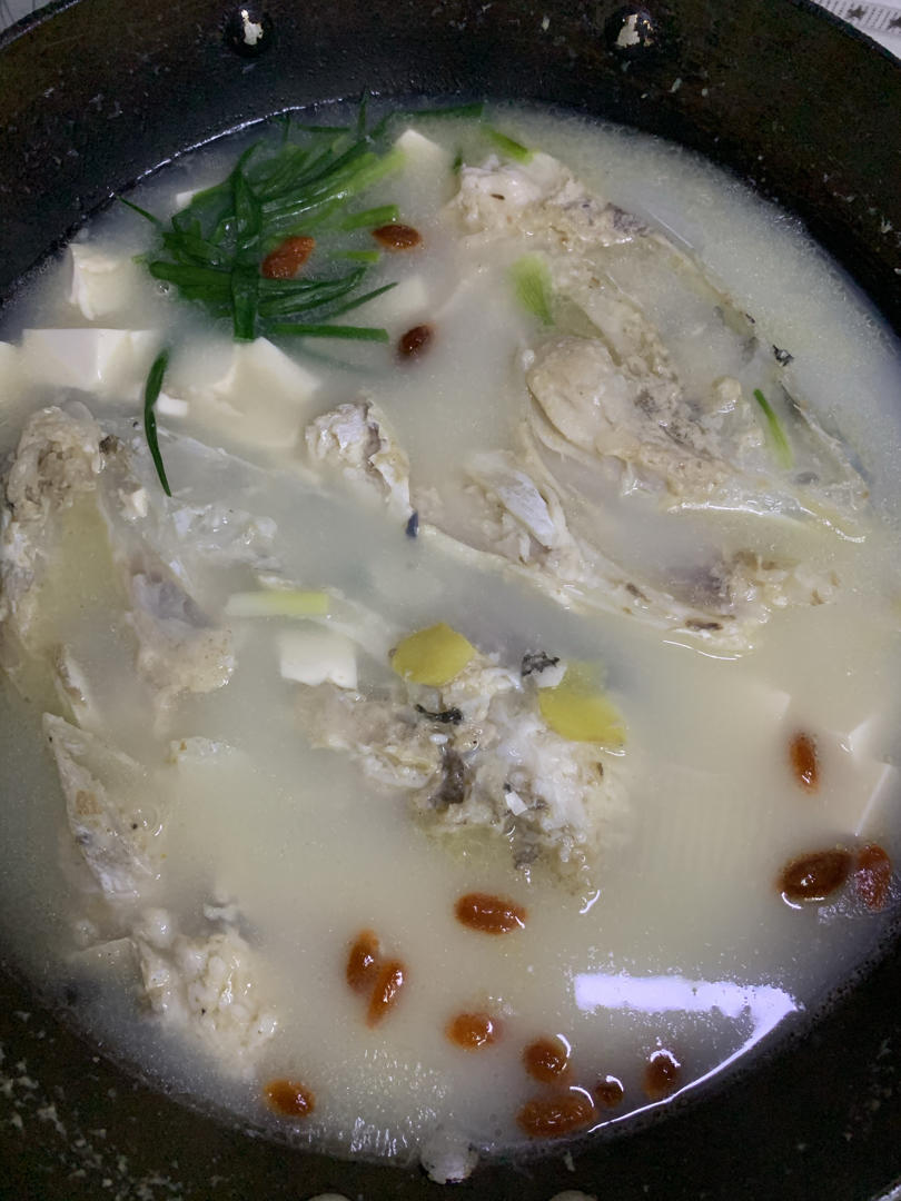 鱼头豆腐汤