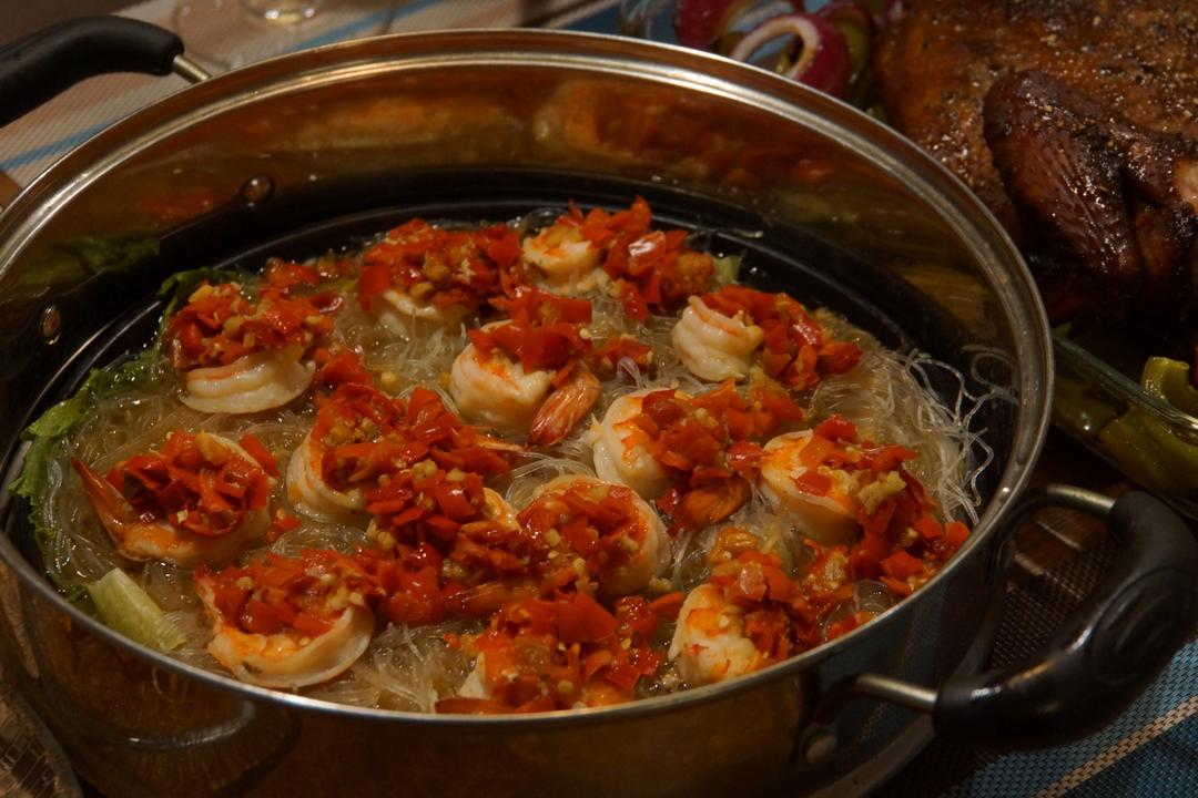 剁椒粉丝蒸虾