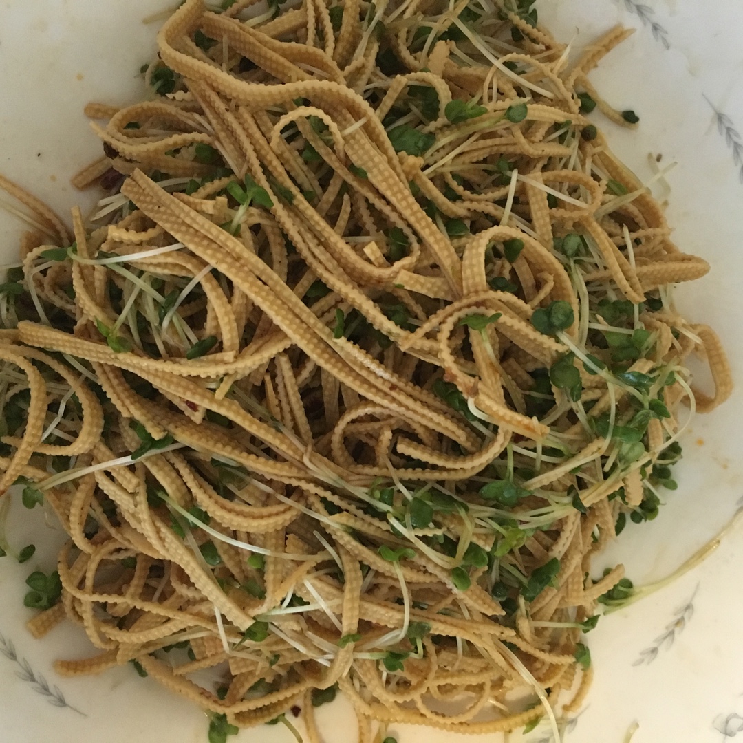 凉拌松柳菜