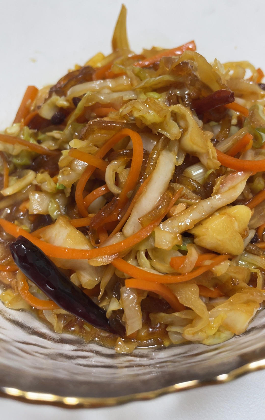 最近爱吃粉丝粉条～包菜炒粉丝